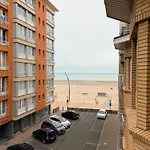 Het Strandparadijs 0301 De Panne